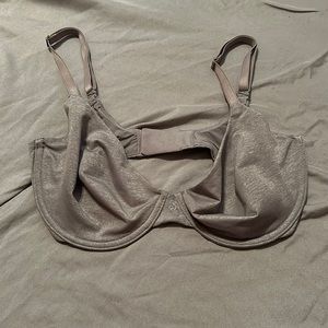 VICTORIAS SECRET BRA